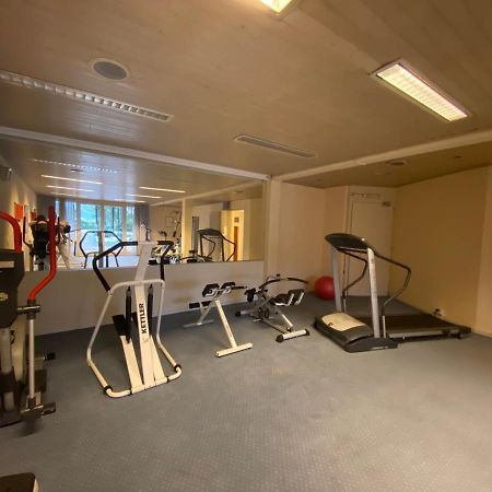 Apartamento Holiday On The Lake Lugano 2 Bissone Exterior foto