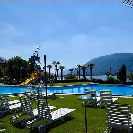 Apartamento Holiday On The Lake Lugano 2 Bissone Exterior foto