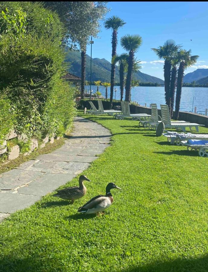 Apartamento Holiday On The Lake Lugano 2 Bissone Exterior foto