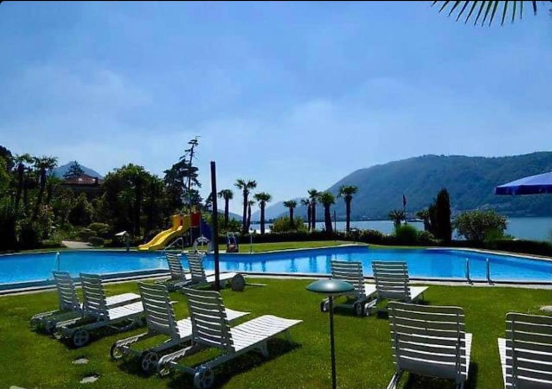 Apartamento Holiday On The Lake Lugano 2 Bissone Exterior foto